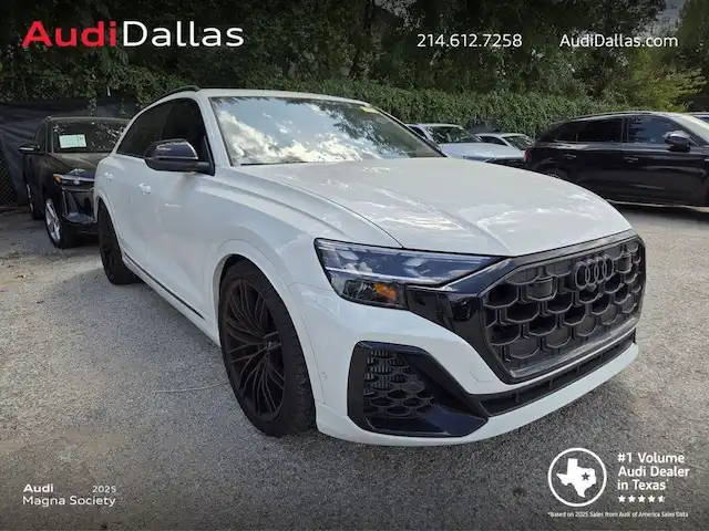 2025 Audi SQ8 Prestige quattro's photo