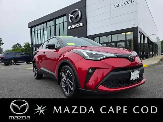 2022 Toyota C-HR Limited's photo