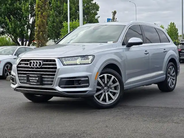 2019 Audi Q7 55 Premium Plus quattro Tiptronic's photo
