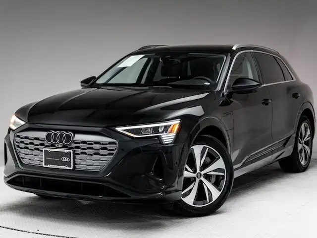 2024 Audi Q8 e-tron 55 114 kWh Premium Plus quattro's photo