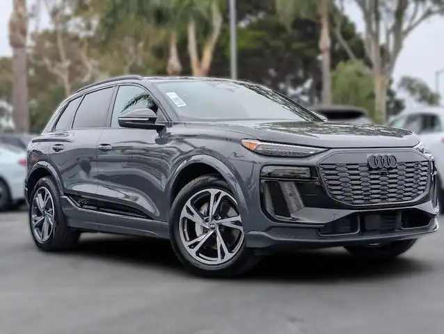 2027 Audi Q6 e-tron Premium Plus quattro's photo