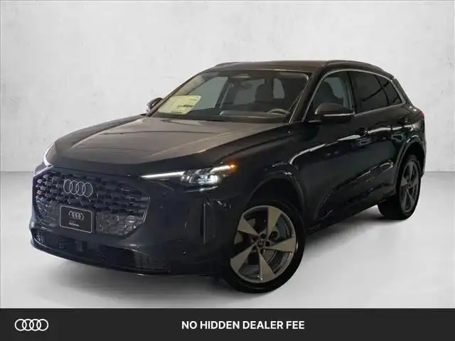 2025 Audi Q5 40 Premium Plus's photo