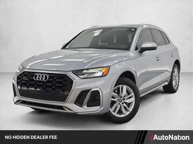 2023 Audi Q5 45 Premium's photo