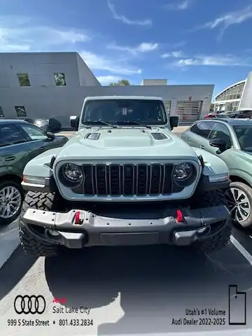 2024 Jeep Wrangler Rubicon X's photo