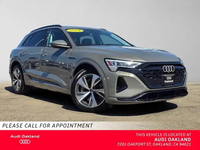 2024 Audi Q8 e-tron 114 kWh Premium quattro 55's photo