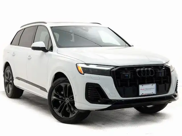 2025 Audi Q7 55 Premium Plus quattro Tiptronic's photo