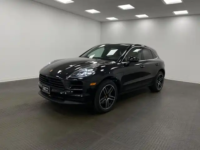2021 Porsche Macan S's photo