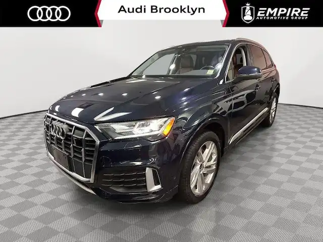 2023 Audi Q7 45 Premium Plus quattro Tiptronic's photo