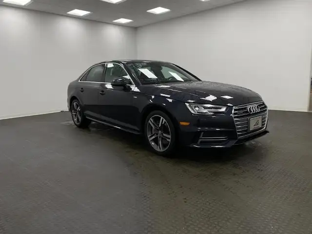 2018 Audi A4 2.0T quattro S tronic Premium Plus's photo