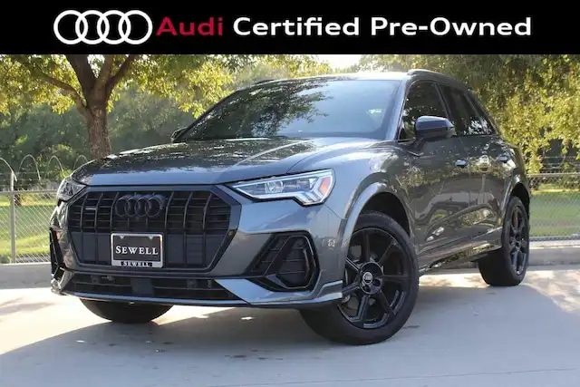 2025 Audi Q3 45 TFSI S Line Premium Plus quattro's photo