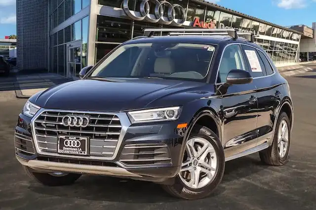 2019 Audi Q5 2.0T quattro S tronic Premium's photo