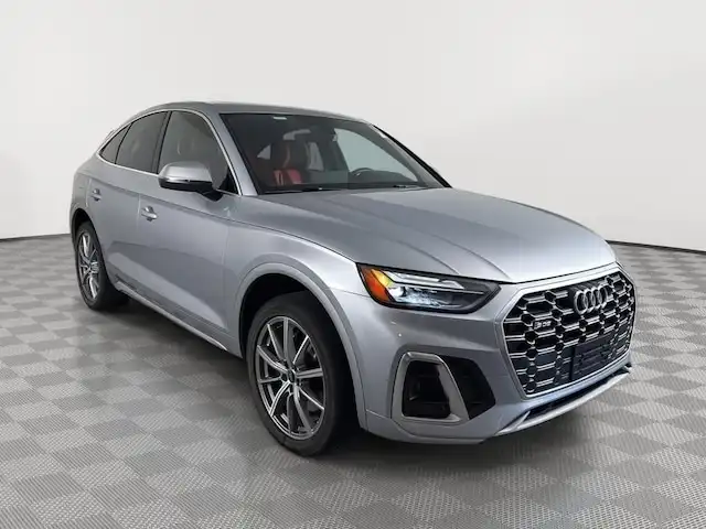 2022 Audi SQ5 Sportback Premium's photo