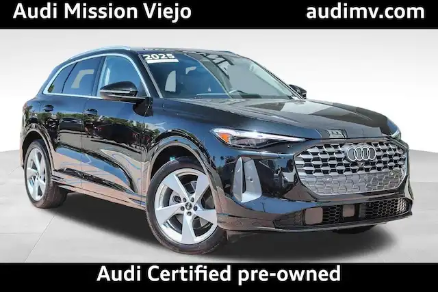 2025 Audi Q5 40 Prestige's photo