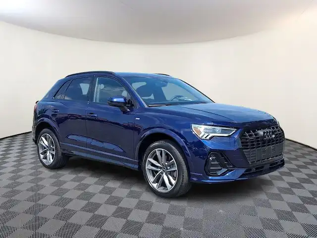2023 Audi Q3 45 TFSI S Line Premium quattro's photo