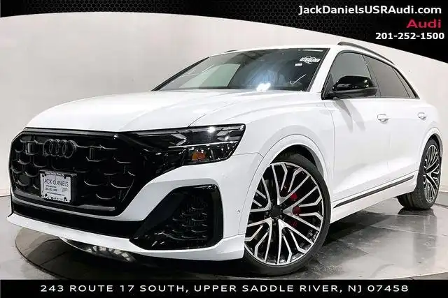 2026 Audi SQ8 Prestige quattro's photo