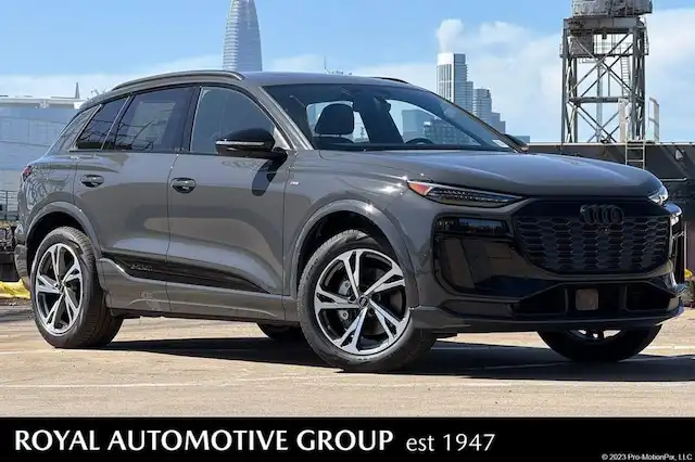 2027 Audi Q6 e-tron Premium Plus quattro's photo