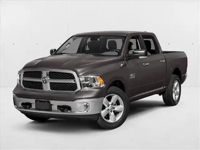 2017 RAM 1500 Big Horn 4x4 Crew Cab 5'7's photo
