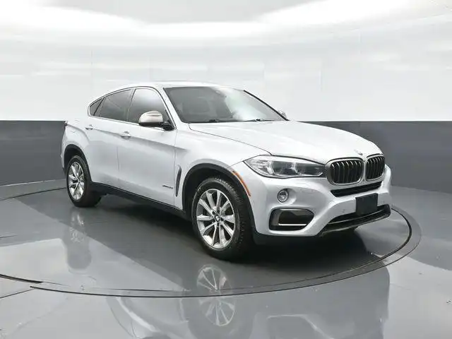 2017 BMW X6 xDrive50i's photo