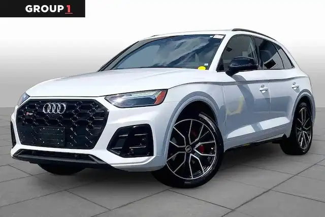 2023 Audi SQ5 Premium Plus's photo