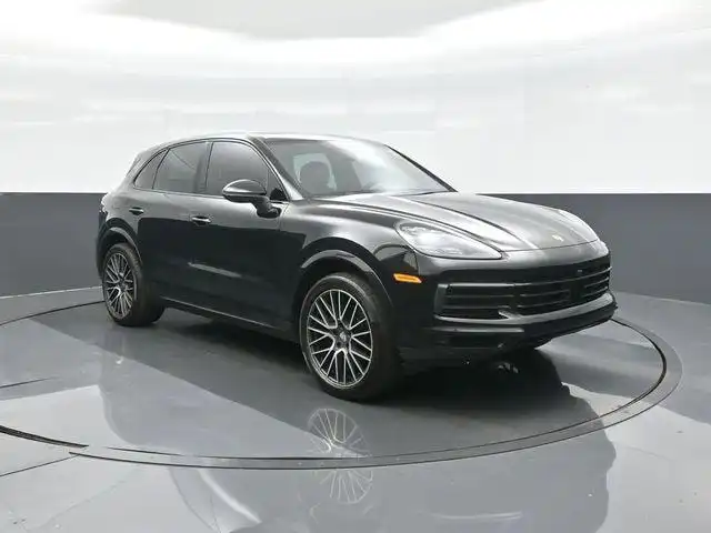 2020 Porsche Cayenne Base's photo