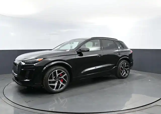 2027 Audi SQ6 e-tron Premium Plus quattro's photo