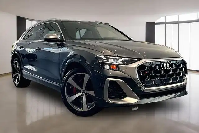 2026 Audi SQ8 Prestige quattro's photo