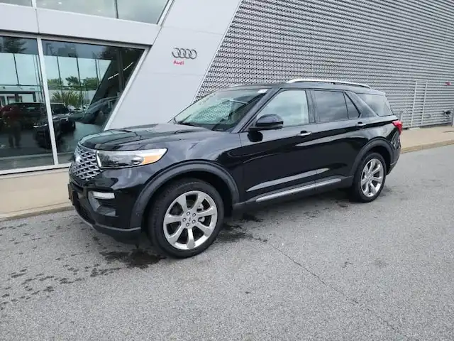 2020 Ford Explorer Platinum 4WD's photo