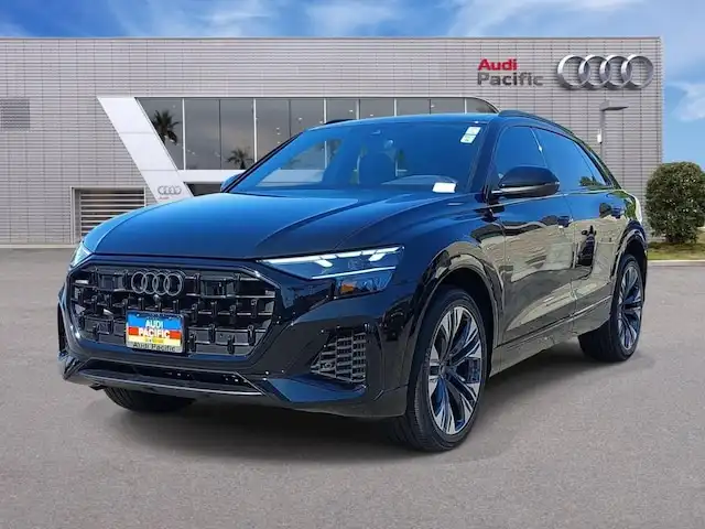 2024 Audi Q8 55 Premium Plus Tiptonic quattro's photo