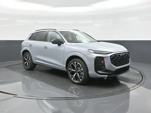 2026 Audi Q3 S Line quattro's photo