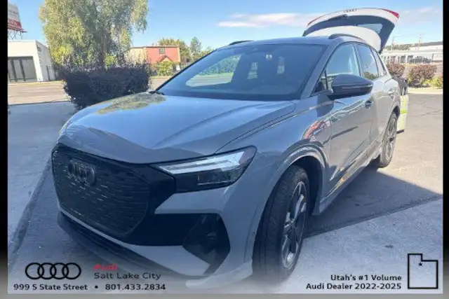 2024 Audi Q4 e-tron 55 Premium Plus quattro's photo