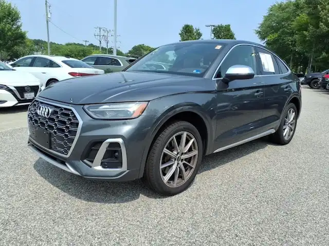 2022 Audi SQ5 Sportback Premium Plus's photo