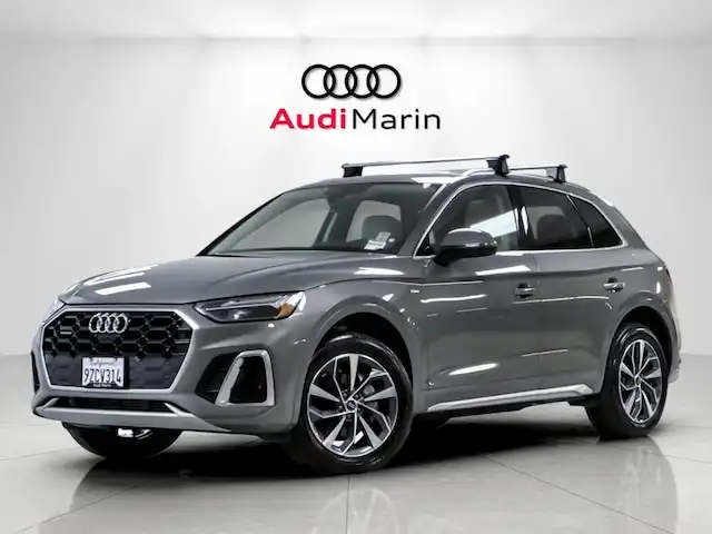 2024 Audi Q5 45 Premium Plus's photo