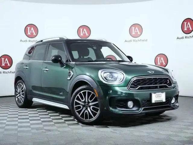 2018 MINI Countryman Cooper S ALL4's photo
