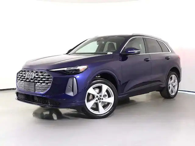 2026 Audi Q5 Premium Plus quattro's photo