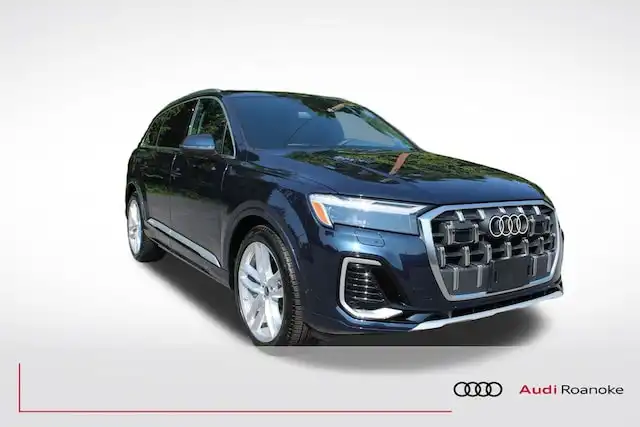 2025 Audi Q7 55 Premium Plus quattro Tiptronic's photo