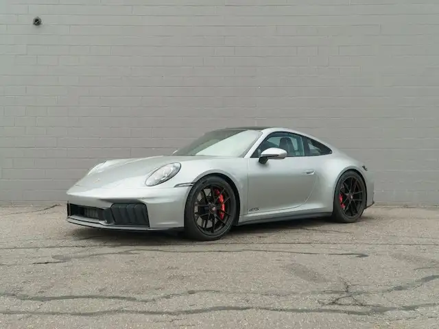 2026 Porsche 911 Carrera 4 GTS Coupe's photo