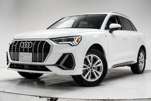 2023 Audi Q3 45 TFSI S Line Premium Plus quattro's photo