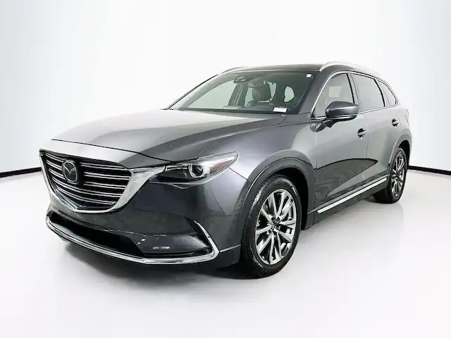 2017 Mazda CX-9 Signature AWD's photo