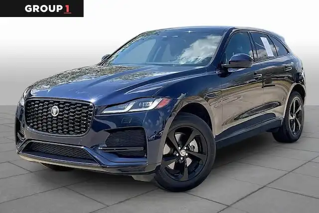 2022 Jaguar F-PACE P250 S's photo