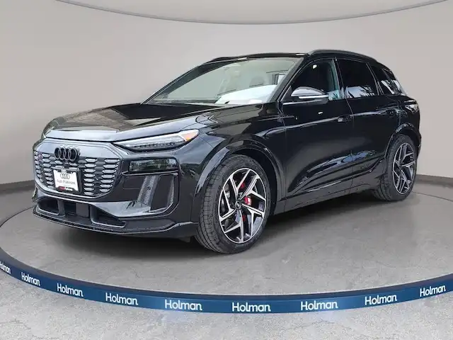 2027 Audi SQ6 e-tron Premium Plus quattro's photo