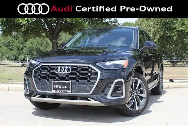 2023 Audi Q5 45 Premium Plus's photo