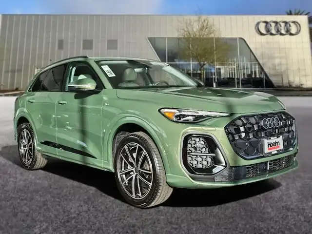 2026 Audi Q5 Premium Plus quattro's photo