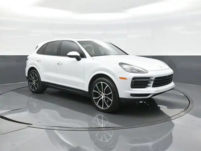 2020 Porsche Cayenne Base's photo