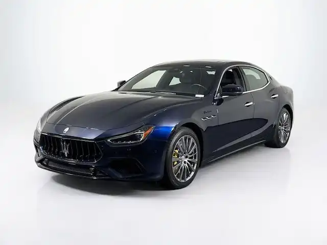 2023 Maserati Ghibli Modena's photo