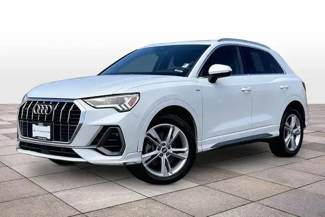 2021 Audi Q3 45 TFSI S Line Premium Plus quattro's photo