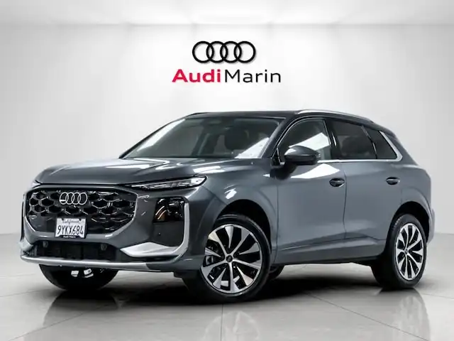 2026 Audi Q3 S line quattro's photo