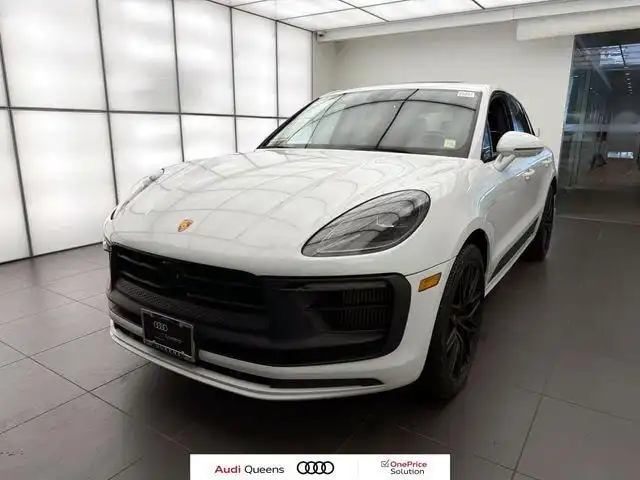 2023 Porsche Macan GTS's photo