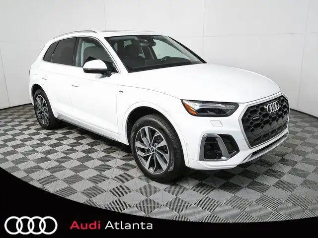 2023 Audi Q5 45 Prestige's photo