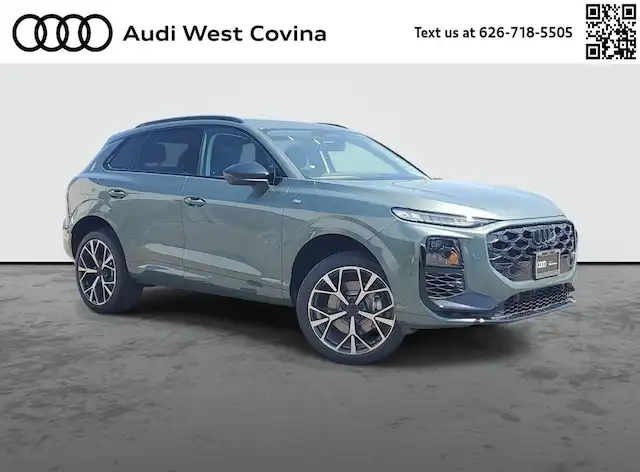 2026 Audi Q3 S line quattro's photo