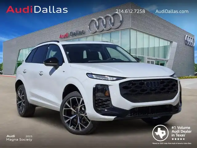 2026 Audi Q3 S line quattro's photo